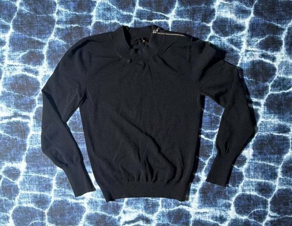 Louis Vuitton Uniforms Sweater Size S Black Knit Mock Neck Zip Shoulder